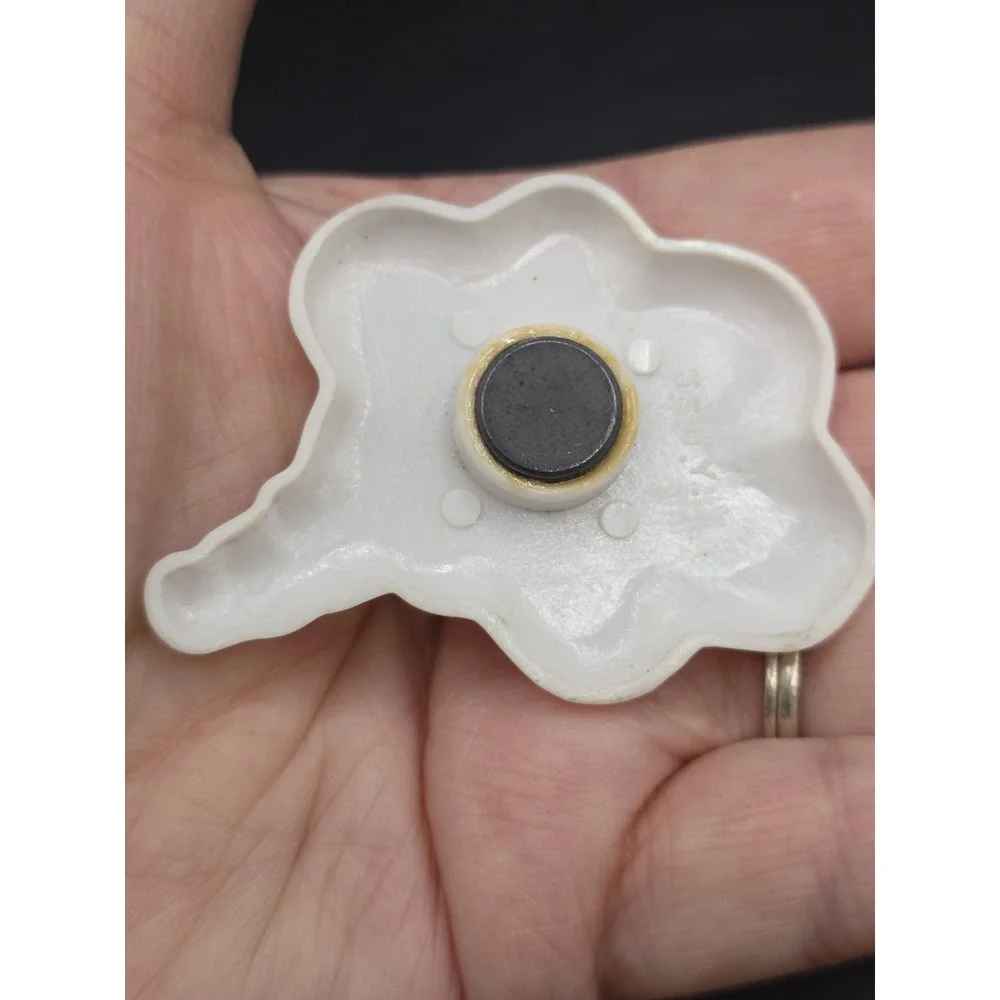 Plastic Phrase Bubble Fridge Magnet